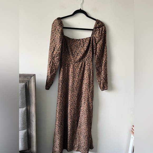 Park & Fifth Black and Brown Cheetah Brown Long Sleeve Leg Slit Dress - XS - Picture 2 of 12
